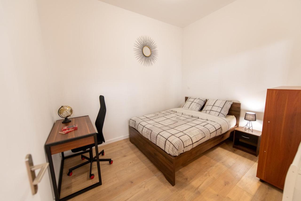 Kasa Loft Centre 2 - Wifi Et Tv - Confortable Et Stationnement Gratuit A Proximite 생테티엔 외부 사진