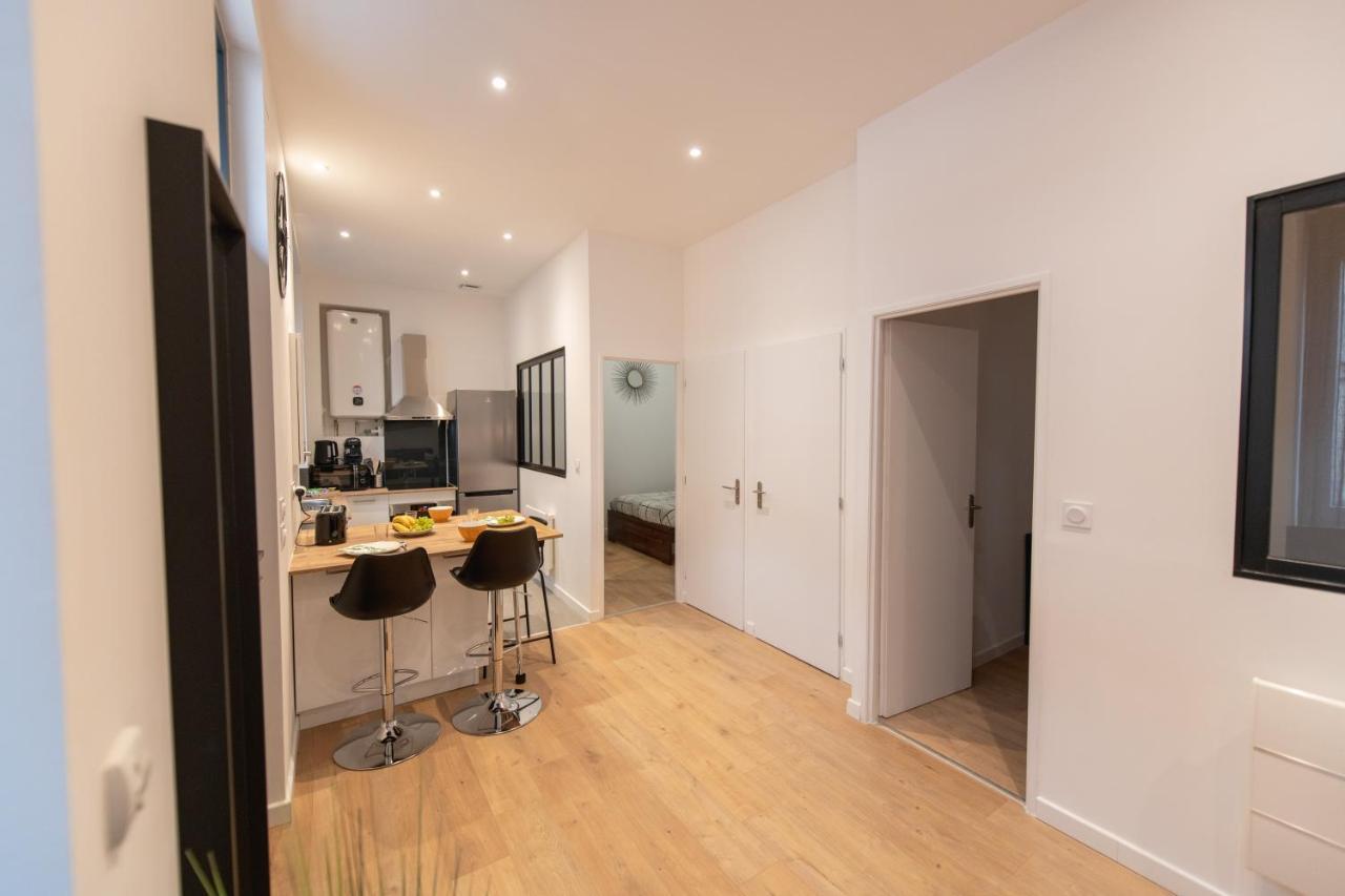 Kasa Loft Centre 2 - Wifi Et Tv - Confortable Et Stationnement Gratuit A Proximite 생테티엔 외부 사진